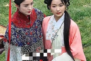 余茵娜扎同框引热议：网红与演员的差距在哪？