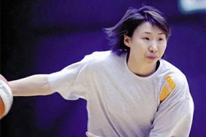 中国女篮传奇杨洁苗立杰入选名人堂，李梦领衔新生代