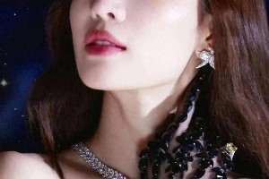 钟楚曦：银幕缪斯之美与独特美学魅力