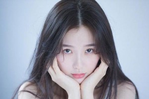 虞书欣家境揭秘：95后富二代女演员的崛起之路