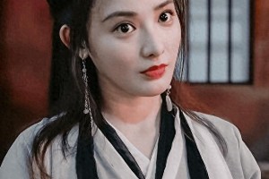 彭小苒五年没拍戏：内娱造星体系下的非科班演员困境