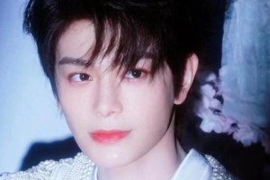 丁禹兮官宣MAC品牌代言人，跨界美妆引热议